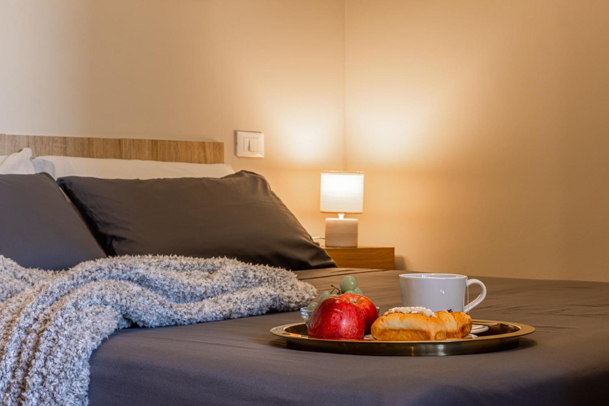 Comfort Home Rho Fiera エクステリア 写真